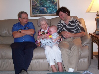 [Great-uncle Bruce, Great-grandma Ing
holding Andrew, Daddy watching]