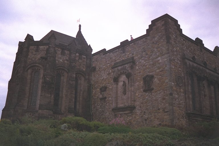 [ New chapel of Edinburgh Castle ]