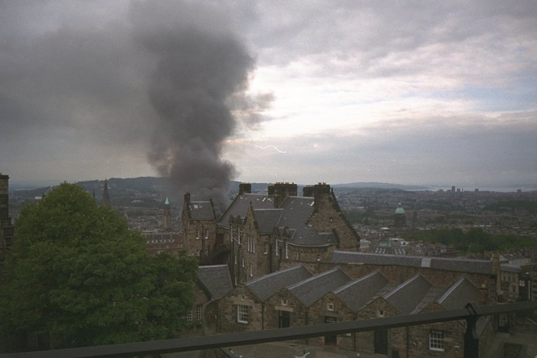 [ Sacking of castle, Edinburgh Castle ]